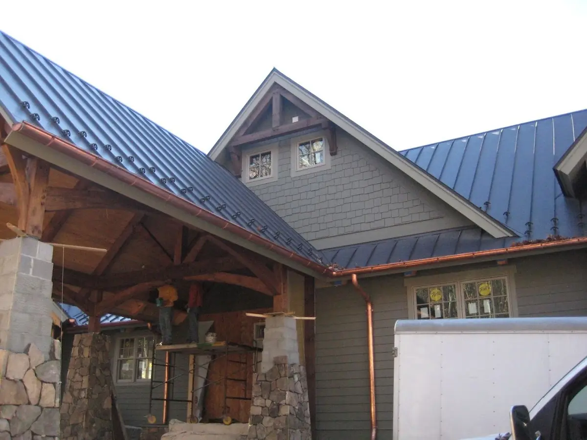 Craftsman Roofing team delivering quality roofing work in Sam Rice Manor